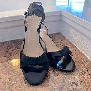 🌟 HP 🌟 Amalfi patent leather peep toe heels